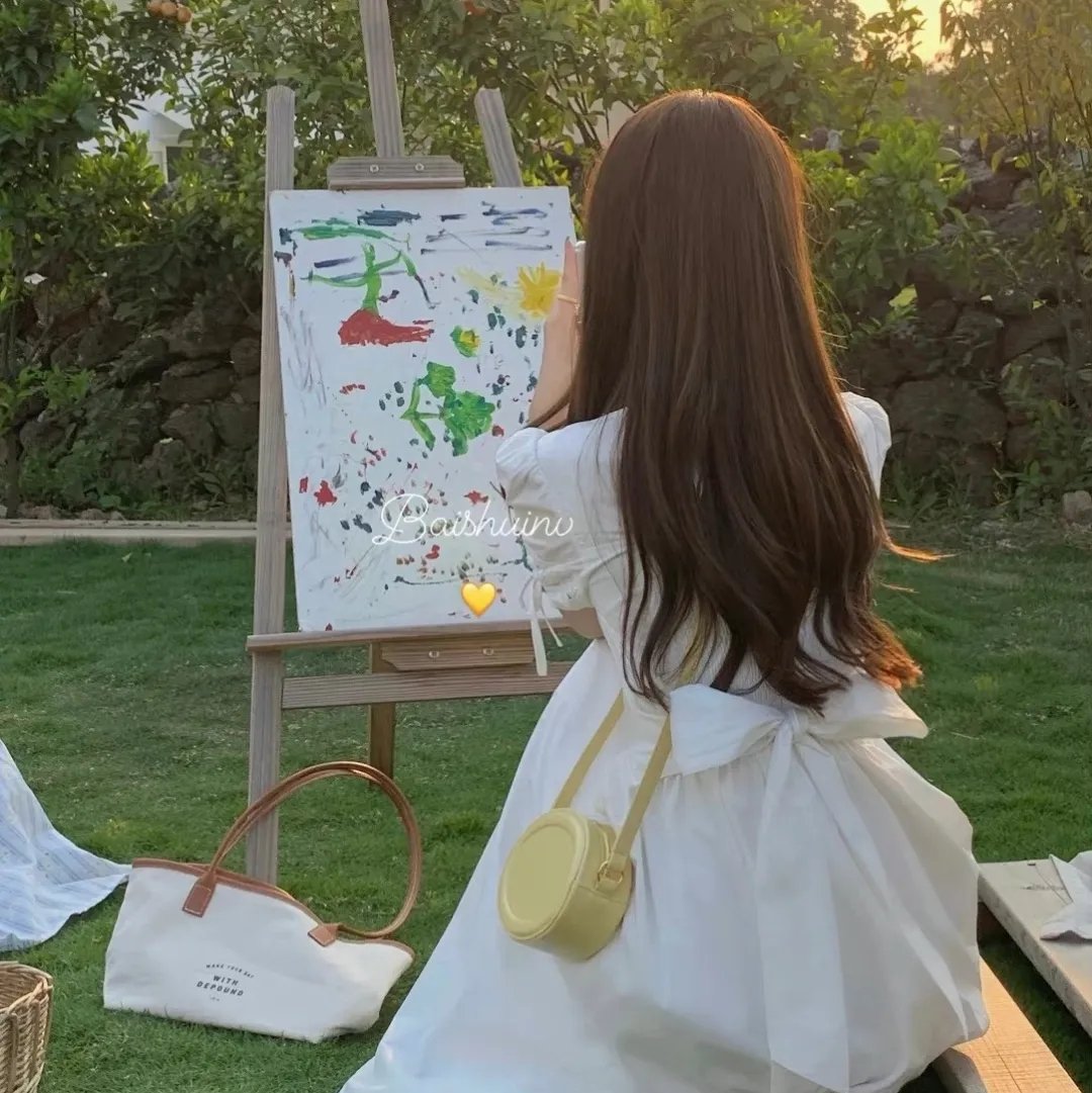 派遣女公关彩华